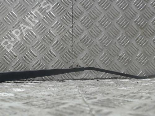 Used Front windshield wiper arm CITROËN C3 Picasso (SH_) 1.6 HDI 90 (92 hp) 23833344