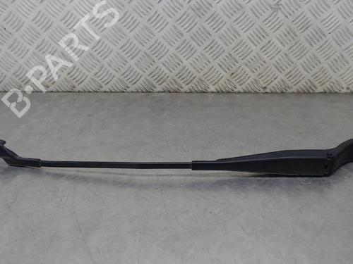 Used Front windshield wiper arm PEUGEOT 208 I (CA_, CC_) 1.4 HDi (68 hp) 23055268