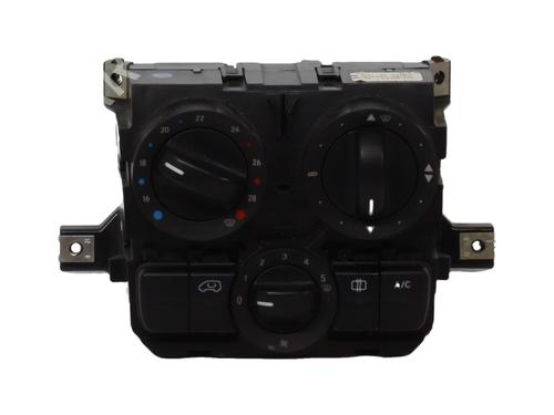 AC Styreenhet / Manøvreringsenhet MERCEDES-BENZ VITO / MIXTO Van (W639) 110 CDI (639.601, 639.603, 639.605) (95 hp) 31019920