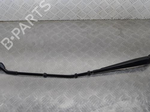 Used Front windshield wiper arm PEUGEOT 3008 II SUV (MC_, MR_, MJ_, M4_) 2.0 BlueHDi 180 (177 hp) 23833480