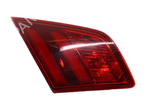 Used Left tailgate light PEUGEOT 308 II (LB_, LP_, LW_, LH_, L3_) 1.6 HDi / BlueHDi 115 (115 hp) 26658150