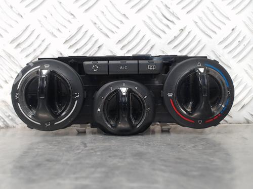 Used Climate control PEUGEOT 208 I (CA_, CC_) 1.2 VTI 82 (82 hp) 23054411