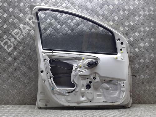 Used Left front door Left front door 23056997 23056997