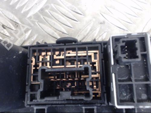 Headlight switch NISSAN MICRA III (K12) 1.2 16V | BP23058496I24