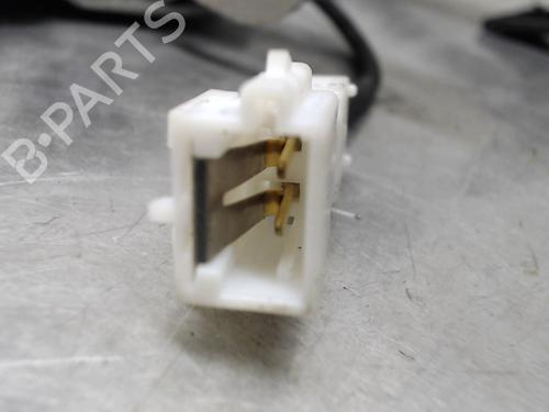 Used Front right belt tensioner RENAULT CLIO III (BR0/1, CR0/1) 1.5 dCi (C/BR0G, C/BR1G) (68 hp) 23059604