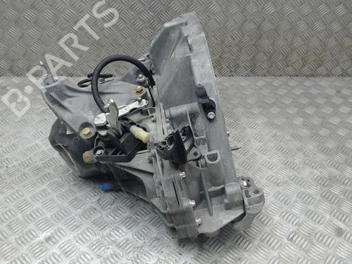 Used Gearbox Gearbox RENAULT TWINGO II (CN0_) 1.5 dCi 75 (75 hp) 23061052 23061052