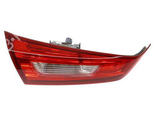 left-tailgate-light-mitsubishi-asx-ga_w_-2009-28456852 main image