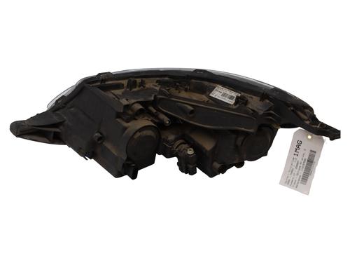 Right headlight PEUGEOT 2008 I (CU_) 1.2 THP 110 / PureTech 110 | BP29449994C29 