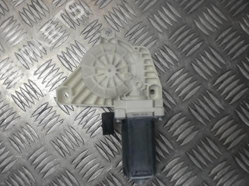 Right front window motor MERCEDES-BENZ A-CLASS (W169) A 180 CDI (169.007, 169.307) | BP23832887E20 