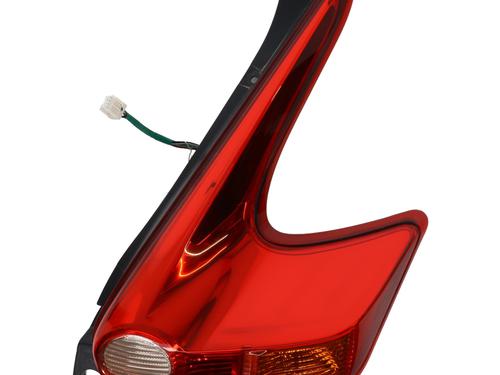 Used Right taillight NISSAN JUKE (F15) 1.5 dCi (110 hp) 23334507