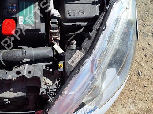 Right headlight PEUGEOT 208 I (CA_, CC_) 1.2 VTI 82 | BP29142164C29 