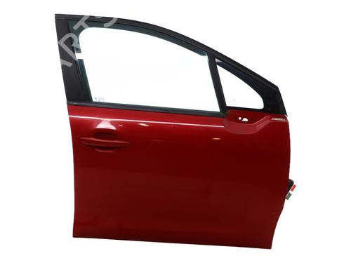 Używane Drzwi przednie prawe CITROËN C3 III (SX) 1.2 PureTech 82 (83 hp) 30862226