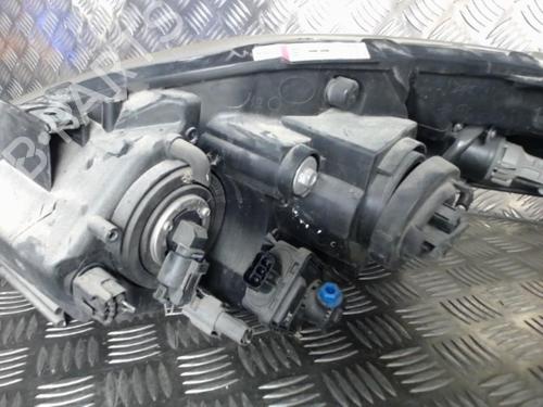 Used Right headlight Right headlight MAZDA 5 (CR) 2.0 CD (CR19) (110 hp) 23058366 23058366
