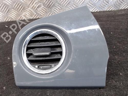 Used Air vent FIAT 500 (312_) 1.2 (312AXA1A) (69 hp) 23055862
