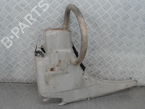Used Windscreen washer tank BMW 1 (E81) 120 d (177 hp) 23054136