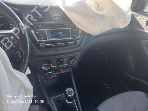 Right front door HYUNDAI i20 II (GB, IB) 1.2 | BP32168269C3