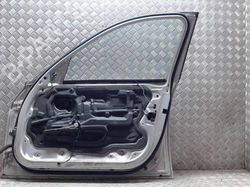 Used Right front door Right front door 23054563 23054563