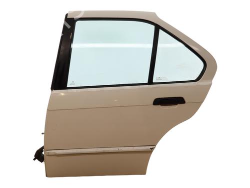 Puerta trasera izquierda BMW 3 (E36) 325 tds (143 hp) 31337050