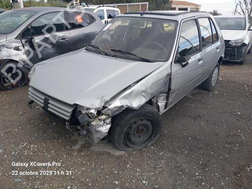 Used Parts PEUGEOT 205 II (20A/C)  1.6 Aut.  4483049