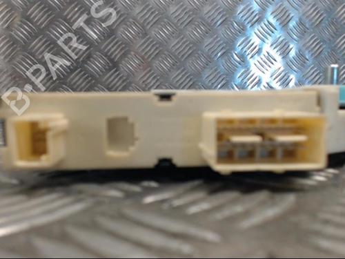 Fensterhebermotor vorne rechts für Fensterhebermotor vorne rechts 23060833 23060833
