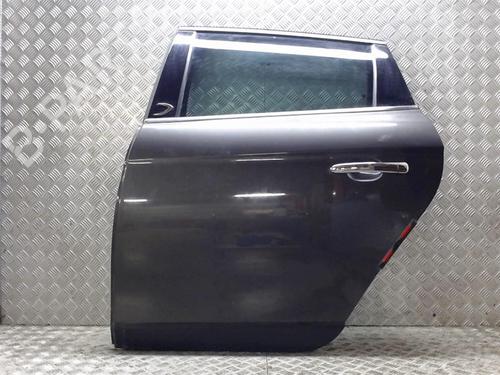 Used Left rear door Left rear door 23057423 23057423