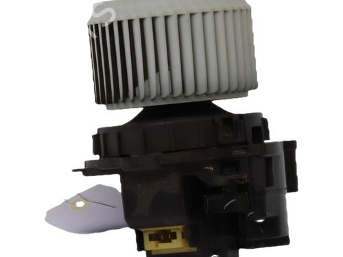 Heater blower motor RENAULT CLIO V (B7_) 1.0 TCe 100 (B7MT) | BP39713667M62 - Image 5