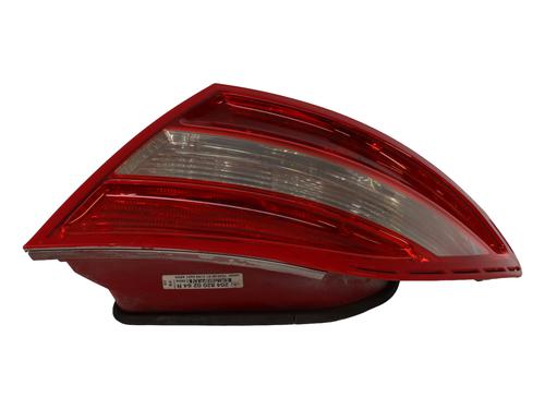 Used Right taillight MERCEDES-BENZ C-CLASS (W204) C 200 CDI (204.001) (136 hp) 30862329