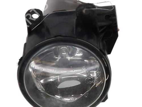 left-front-fog-light-citroen-c4-picasso-ii-2013-33945215 main image