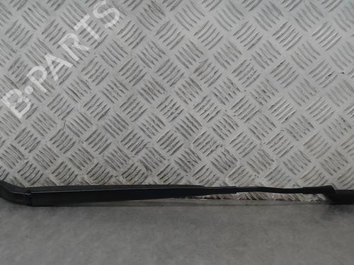Front windshield wiper arm OPEL MOKKA 1.2 (76) | BP23834956C143 