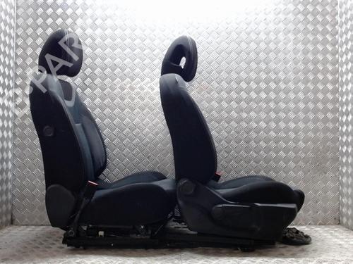 Seats set CITROËN C4 II (NC_) 1.6 HDi 110 | BP23059220C78 