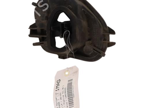 Used Lamp holder Lamp holder PEUGEOT 208 I (CA_, CC_) 1.4 HDi (68 hp) 36515225 36515225