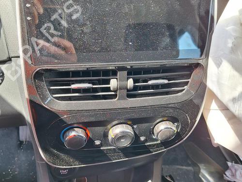 Left front window switch RENAULT CLIO IV (BH_) 0.9 TCe 90 (BHNF, BHMA, BHMH, BHJK, BHJR) | BP29028311I27  - Image 25