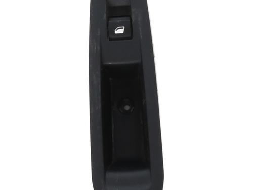 Used Right rear window switch Right rear window switch PEUGEOT 308 II (LB_, LP_, LW_, LH_, L3_) 1.6 BlueHDi 120 (120 hp) 26934082 26934082