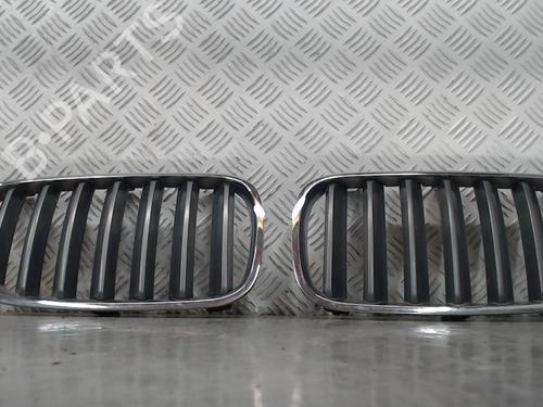 Used Grille BMW X3 (E83) 3.0 d (218 hp) 23834382