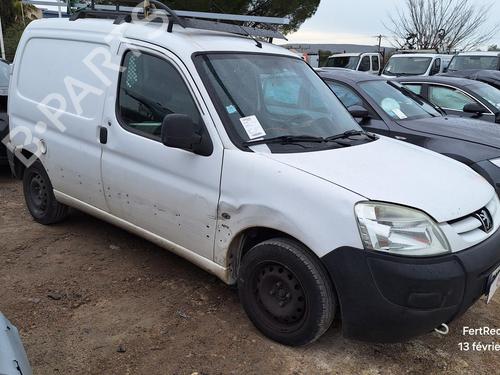 Used Parts PEUGEOT PARTNER Box Body/MPV (5_, G_) 1.6 HDi 75 4650131