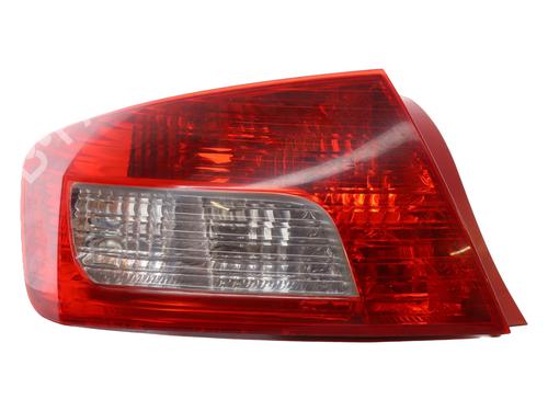 Used Left taillight PEUGEOT 407 (6D_) 1.6 HDi 110 (6D9HZC, 6D9HYC) (109 hp) 30862741