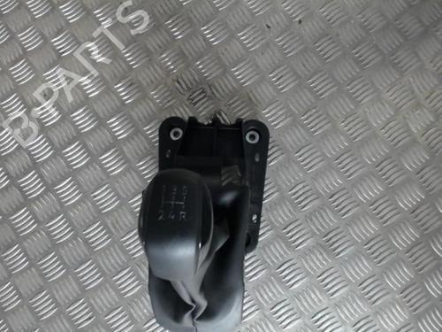 Used Gear lever PEUGEOT 208 I (CA_, CC_) 1.2 VTI 82 (82 hp) 23832862