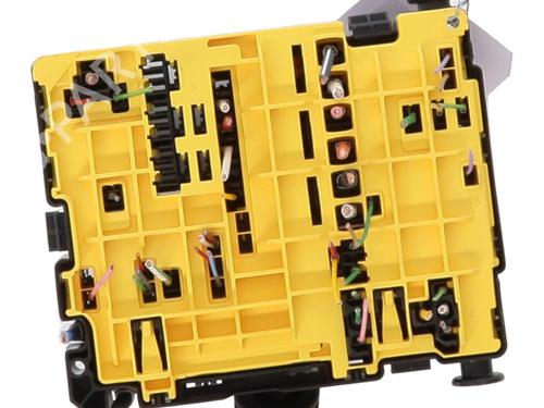Fuse box PEUGEOT 308 II (LB_, LP_, LW_, LH_, L3_) 1.6 BlueHDi 120 | BP26891881E1 
