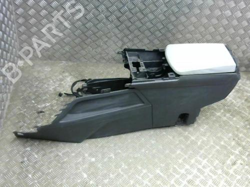 Console central PEUGEOT 3008 I MPV (0U_) 1.6 HDi (112 hp) 23060735