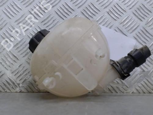 Expansion tank PEUGEOT 2008 II (UD_, US_, UY_, UJ_, UR_, UC_) 1.5 BlueHDI 110 (UDYHSK) | BP23056815C120 