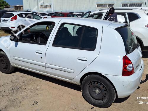 Brugte RENAULT CLIO II (BB_, CB_) 4750866