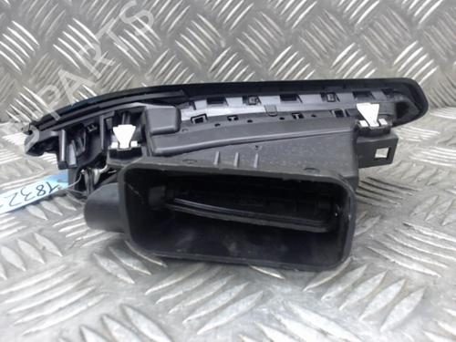 Air vent PEUGEOT 208 I (CA_, CC_) 1.0 VTi | BP23832940I21 