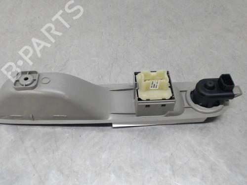Used Left front window switch RENAULT ZOE (BFM_) ZOE (92 hp) 23059444