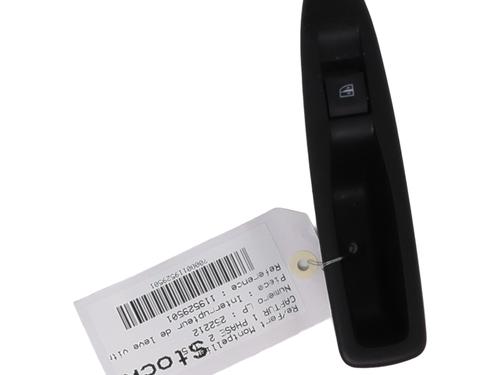 Used Left rear window switch RENAULT CAPTUR I (J5_, H5_) 1.5 dCi 90 (J5N4, J5M5, J5MW, J5M6, J5AL, J5AJ) (90 hp) 31760944