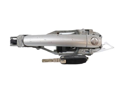 Used Front left exterior door handle VW POLO (9N_, 9A_) 1.2 12V (69 hp) 25046902