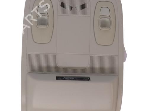 Used Interior roof light RENAULT MEGANE IV Hatchback (B9A/M/N_) 1.3 TCe 140 (B9NB) (140 hp) 31019927