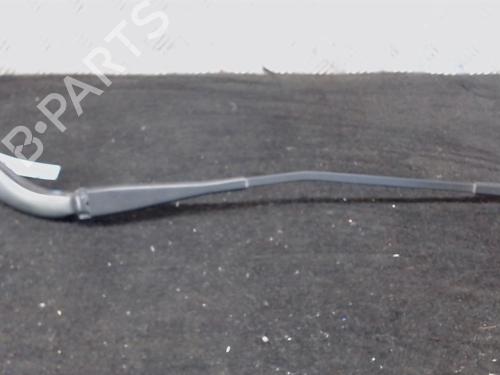 Used Front windshield wiper arm BMW 1 (F20) 116 d (116 hp) 23833031
