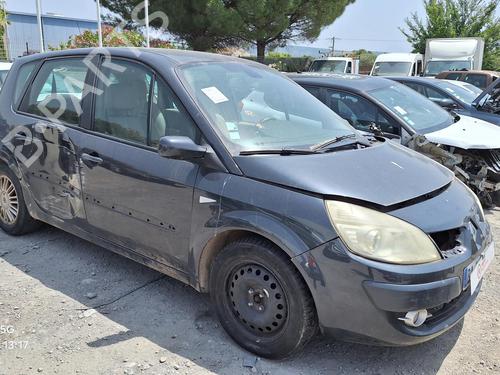 Brugte RENAULT SCÉNIC II (JM0/1_) 1.9 dCi (JM14) (131 hp) 4355764