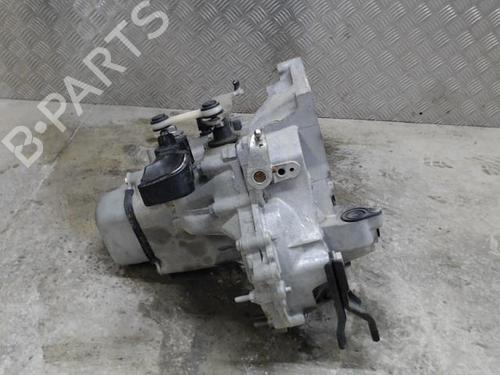 Used Gearbox Gearbox PEUGEOT 208 I (CA_, CC_) 1.2 VTI 82 (82 hp) 33877045 33877045