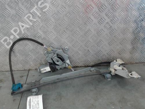 Used Front left window mechanism Front left window mechanism RENAULT TWINGO II (CN0_) 1.2 16V (CN04, CN0B) (75 hp) 24590989 24590989